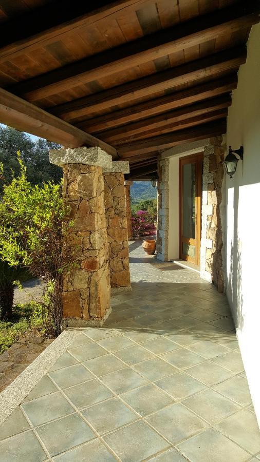 Agriturismo Desole Monti エクステリア 写真