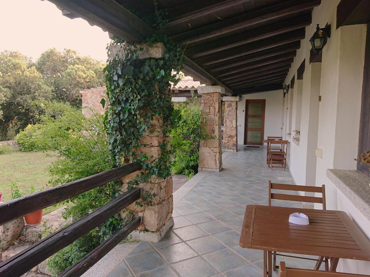 Agriturismo Desole Monti エクステリア 写真