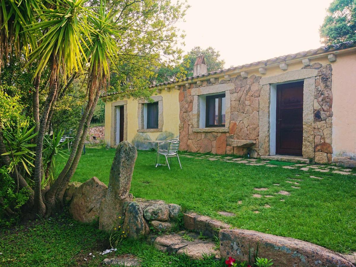 Agriturismo Desole Monti エクステリア 写真