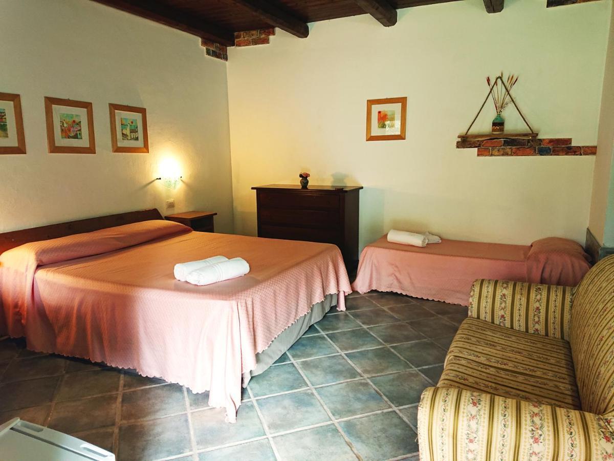 Agriturismo Desole Monti エクステリア 写真